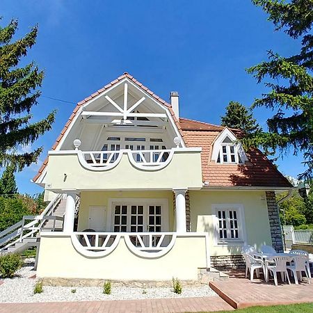 Balaton Apartman Fuered 巴拉顿菲赖德 外观 照片